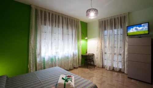 Quadruple Room with Private Bathroom