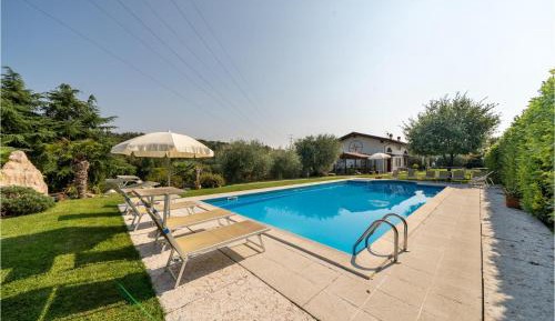 Three-Bedroom Holiday Home 