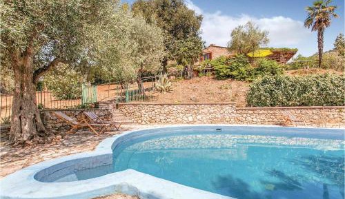 Four-Bedroom Holiday Home