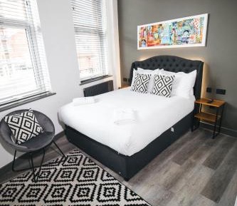 Deluxe King Room