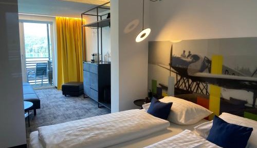Single Room with Lake View