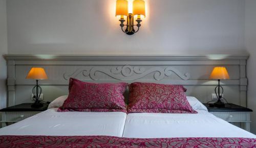 Standard Two-Bedroom Apartment (4 pax)