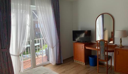 Classic Double Room with Balcony