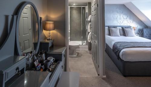 Superior Triple Room with Sea View