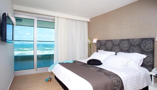 Executive Suite with Sea View