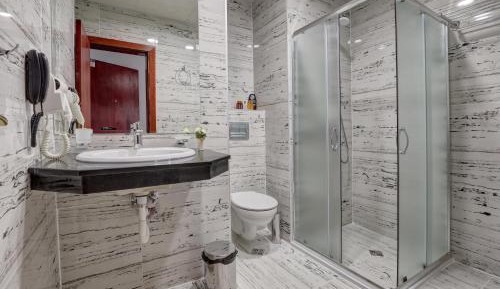 Promo Double Room - No Balcony - Free Aquapark Access