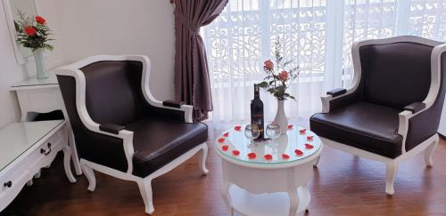 Royal Quadruple Room with Garden View