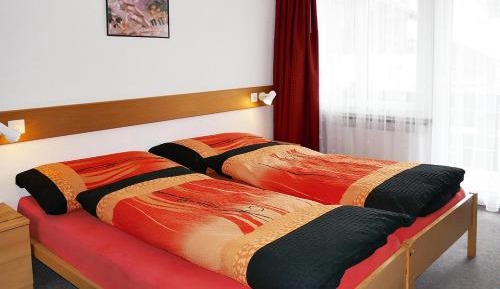 Two-Bedroom Apartment (4 Adults)