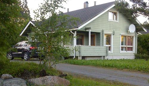 Four-Bedroom Cottage with Sauna