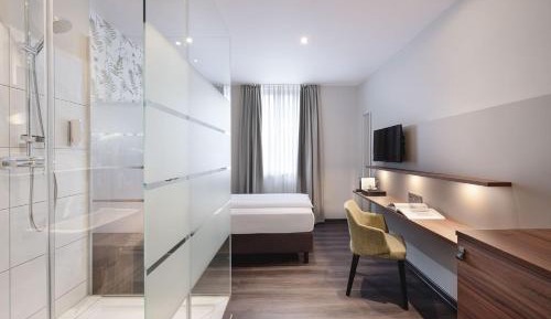 Standard Single Room without Balcony 