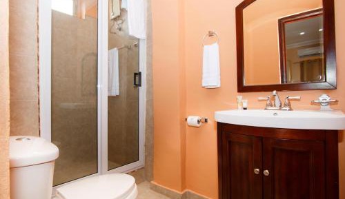 Deluxe Double Room with Balcony and Sea View
