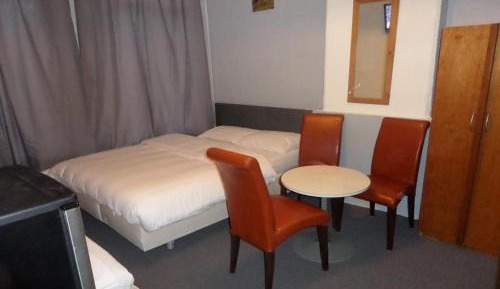 Triple Room with Shared Bathroom