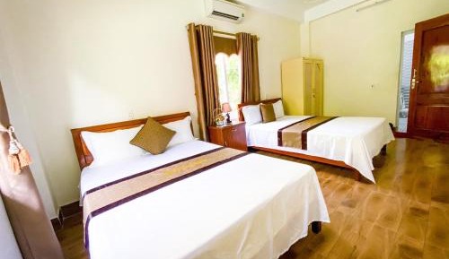 Quadruple Room with Mountain View