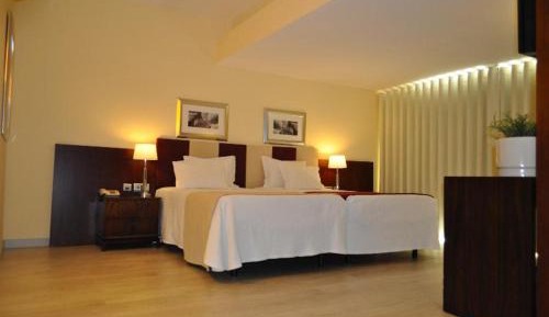 Twin Room with Balcony