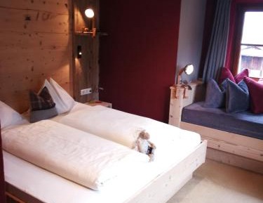 Superior Double or Twin Room with Mountain View