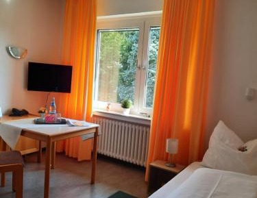 Standard Single Room