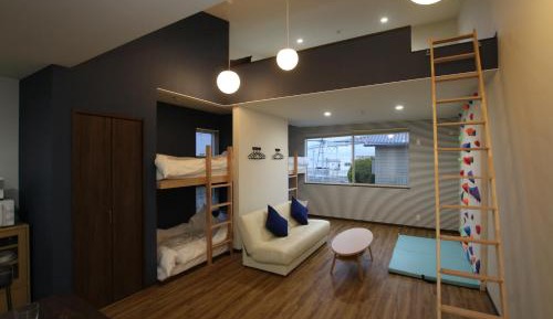 Apartment with Garden View