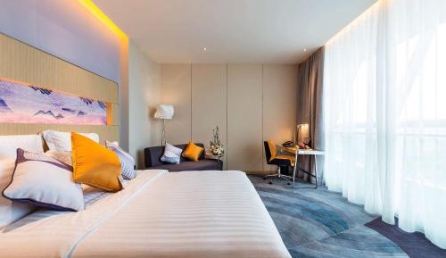 Premier King Room