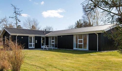Four-Bedroom Holiday Home