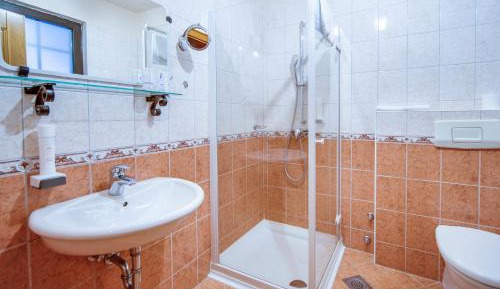 Superior Triple Room with Balcony and Free Parking