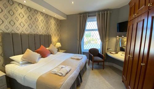 Classic Plus Double Room