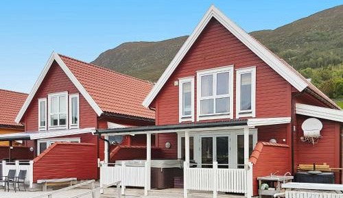 Four-Bedroom Vacation Home