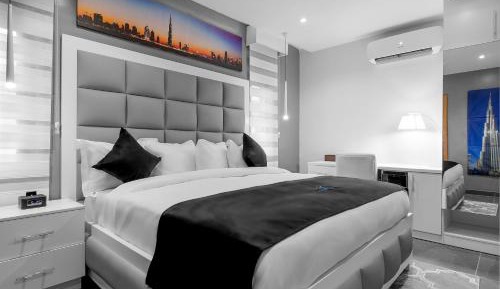 Standard King Room