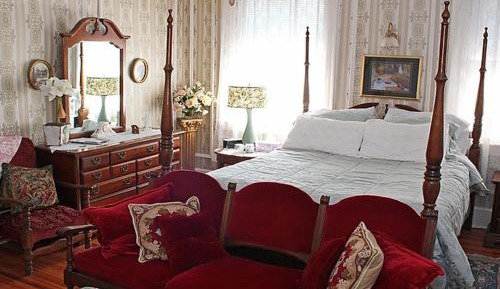 Queen Room