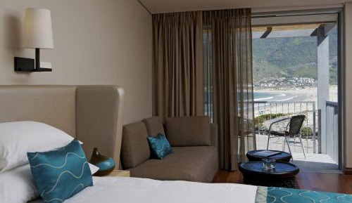Second Floor Sea View Room