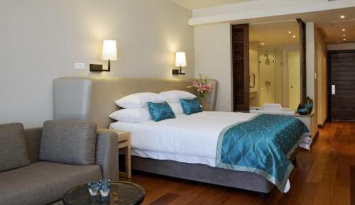 First Floor Sea View Room