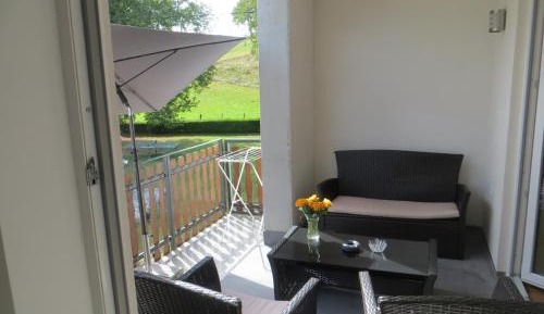 Apartment with Garden View