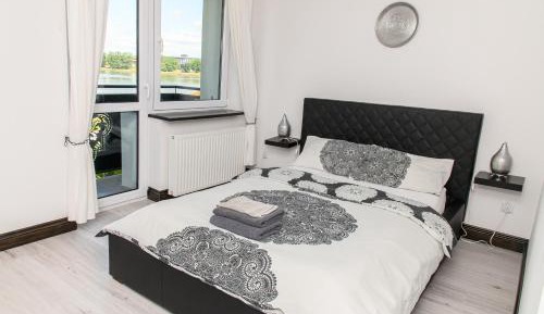 Double Room with Lake View