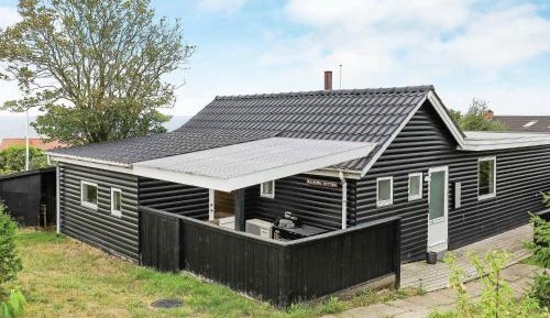 Two-Bedroom Holiday Home