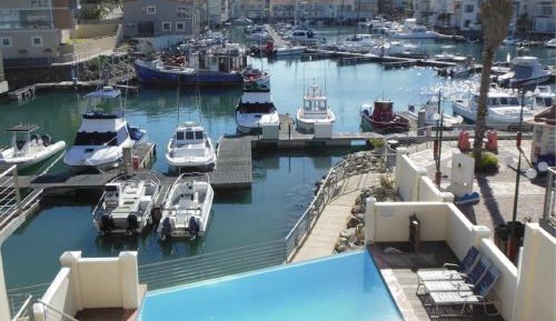Studio Apartment with Sea View