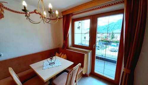 One-Bedroom Apartment with Balcony