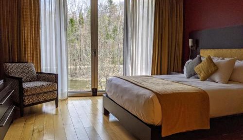 Classic Room Eco River Lodge Park - Queen