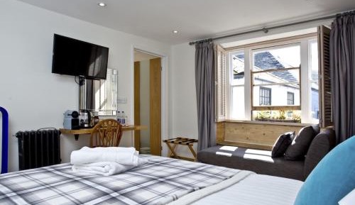 Standard King Room