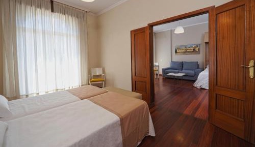 Triple Room (3 Adults)