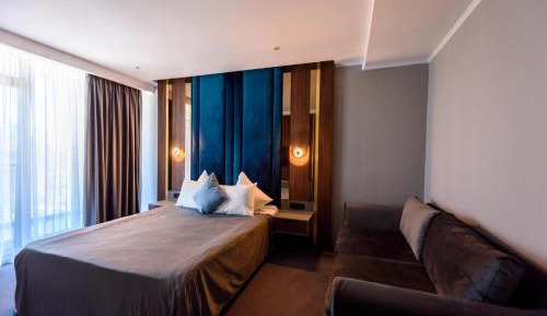 Double Room with Balcony and Sea View