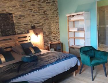 Comfort Triple Room with Shower