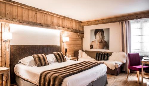 Double Privilege Room