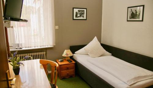 Single Room with Private Bathroom