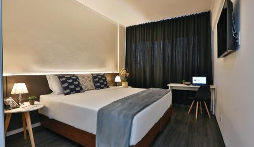 Standard King Room