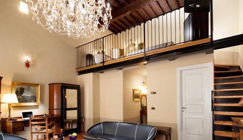 Senior Suite
