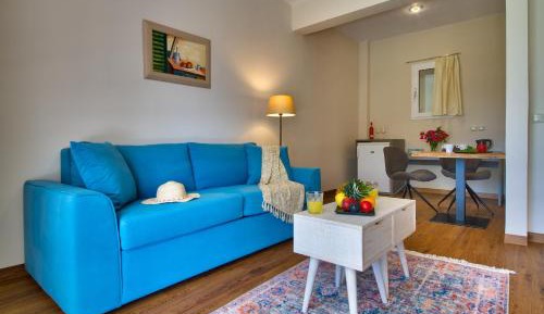 Family Suite with Garden View