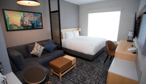 King Room with Sofa Bed