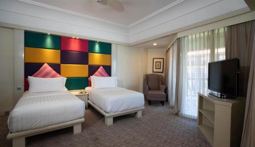 Magellan Executive Suite Twin