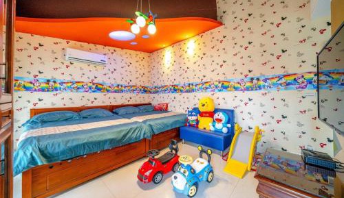 Deluxe Quadruple Room
