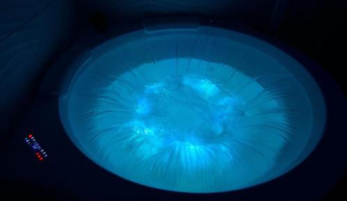 Suite with Hot Tub