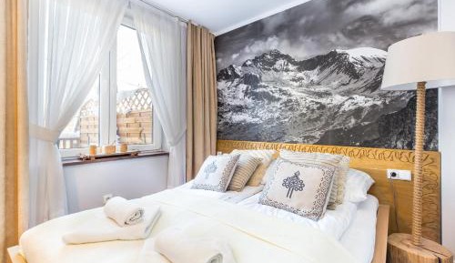 Studio Apartment Red Comfort